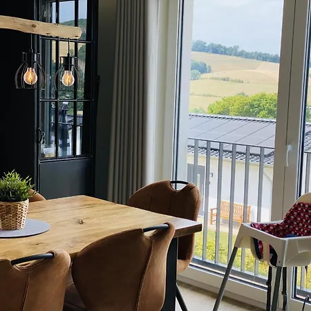 Sonnenweg 40 Mit Sauna Und Garten